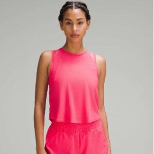 Sculpt Cropped Tank Top Color lip gloss size 6